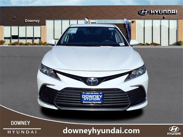 Used 2024 Toyota Camry LE image 2