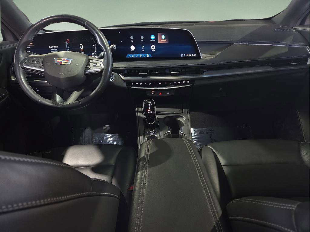 Used 2024 Cadillac XT4 Premium Luxury AWD/4WD image 16