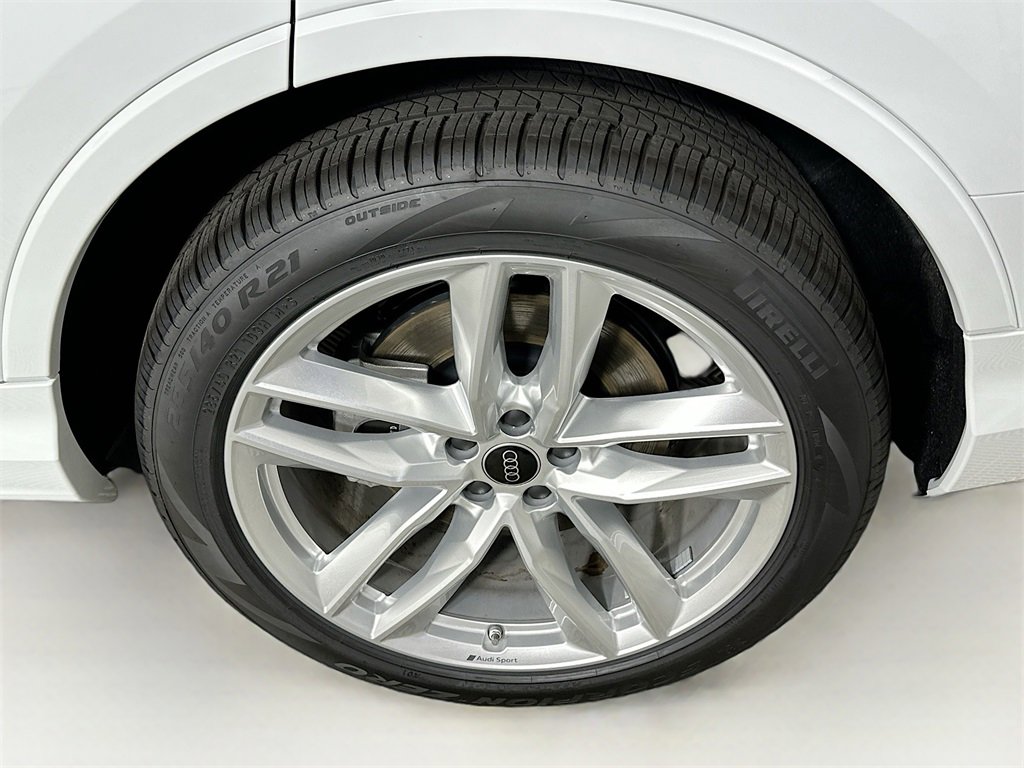 New 2025 Audi Q7 3.0T Premium Plus image 24