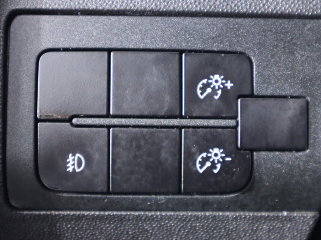 Used 2024 RAM ProMaster 2500 w/ Convenience Group FWD image 10