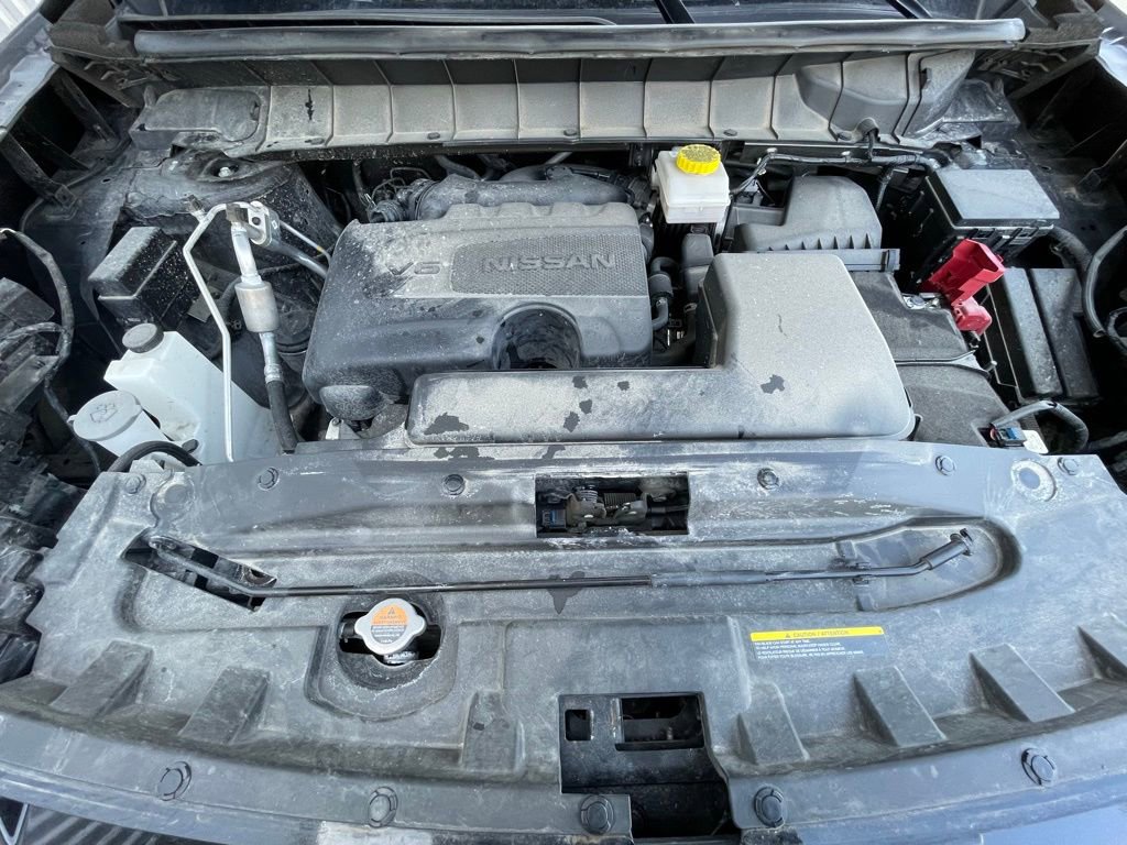 Used 2024 Nissan Pathfinder Platinum w/ Cargo Package image 34