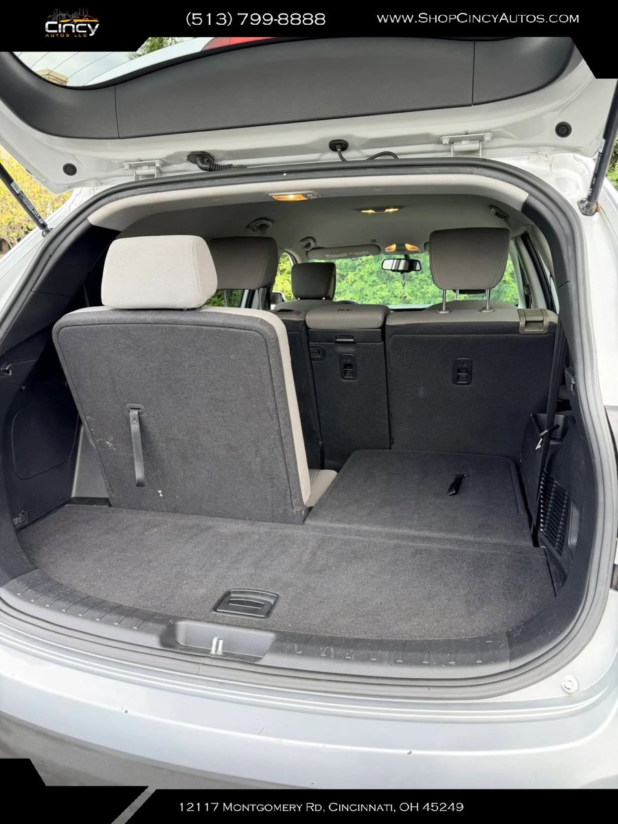 Used 2016 Hyundai Santa Fe SE image 16