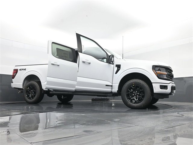 New 2025 Ford F150 XLT w/ Equipment Group 302A MID image 30