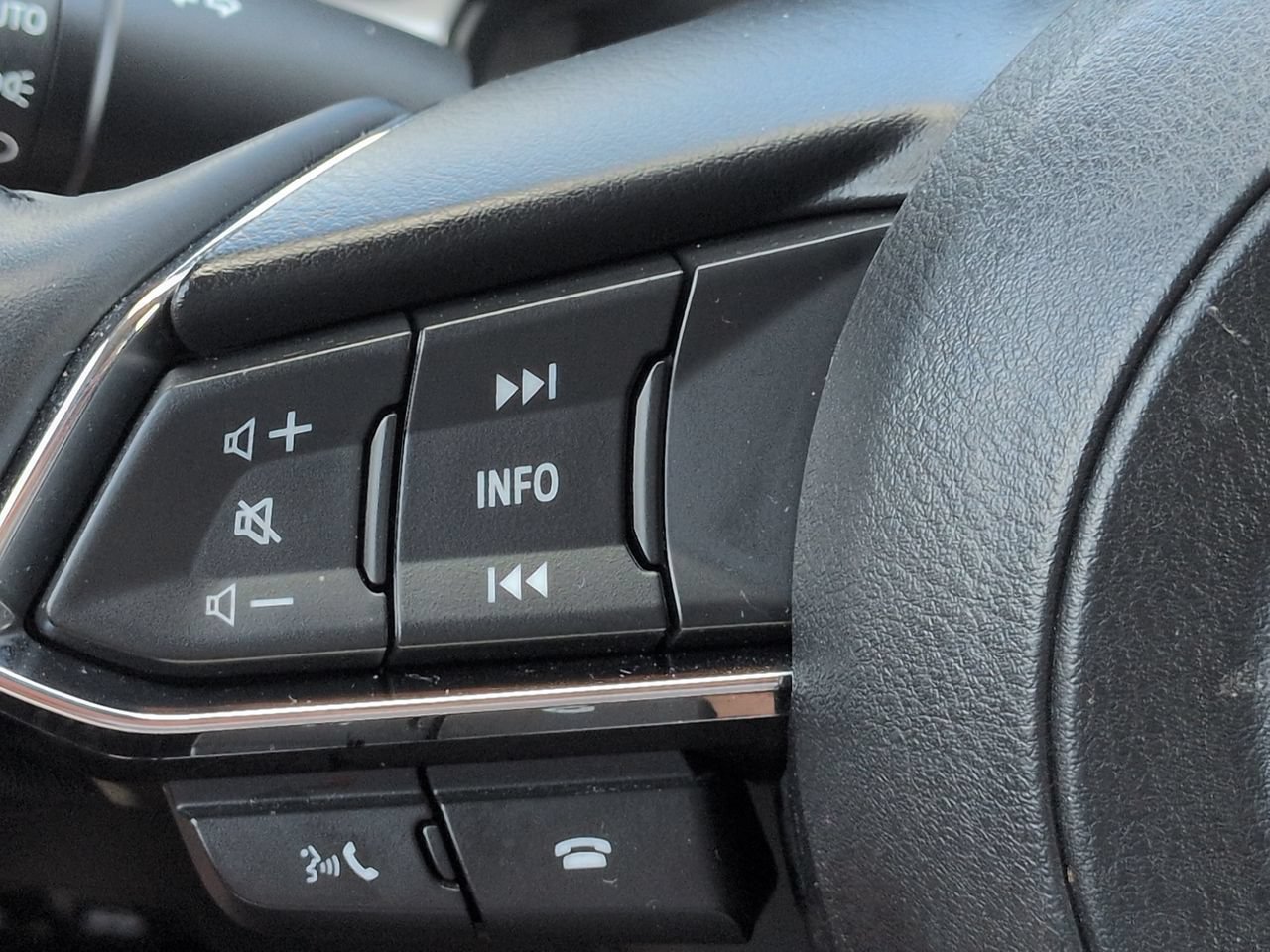 Used 2024 MAZDA CX-5 AWD 2.5 S w/ Preferred Package image 27