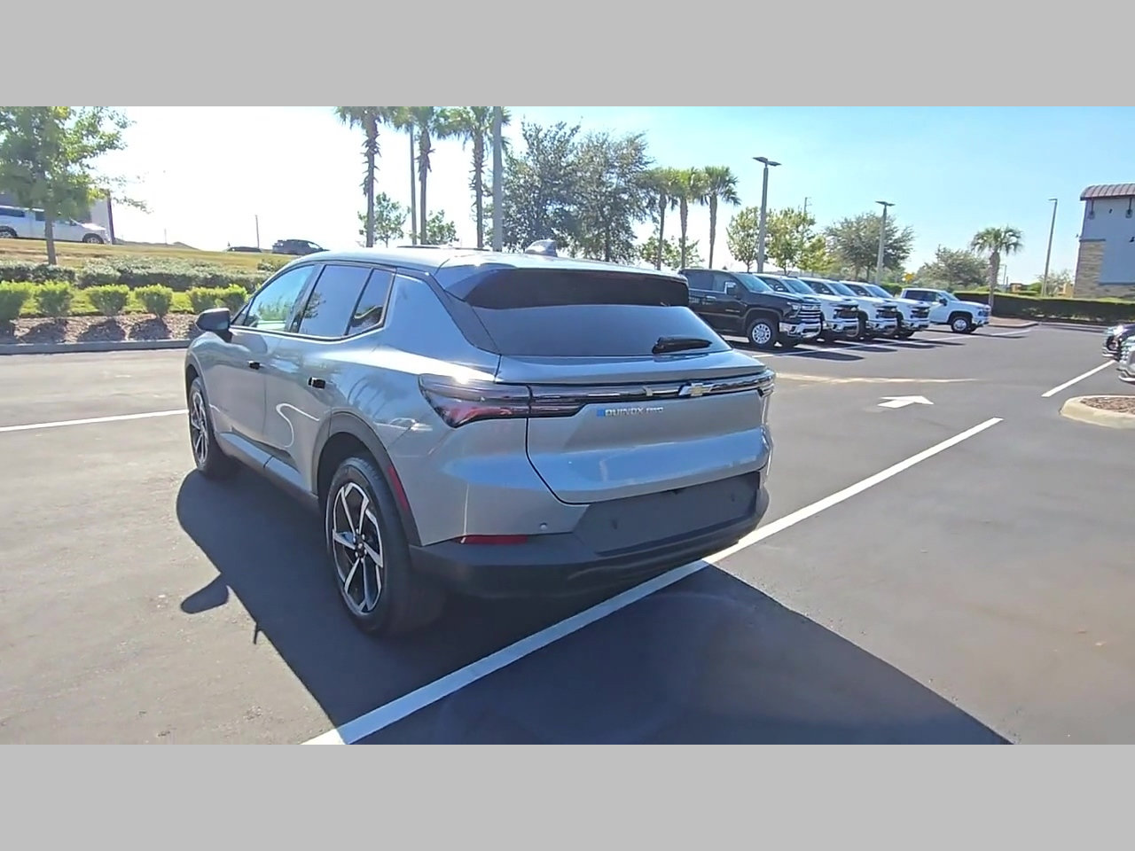 New 2026 Chevrolet Equinox EV LT image 20