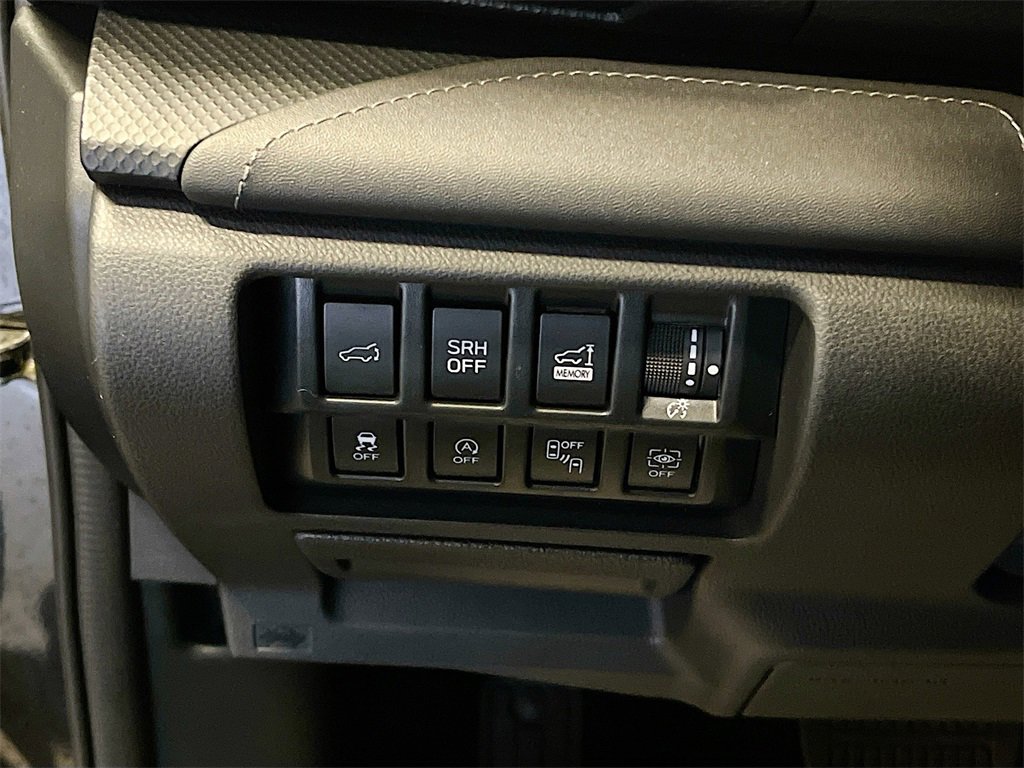 Used 2023 Subaru Forester Touring image 10