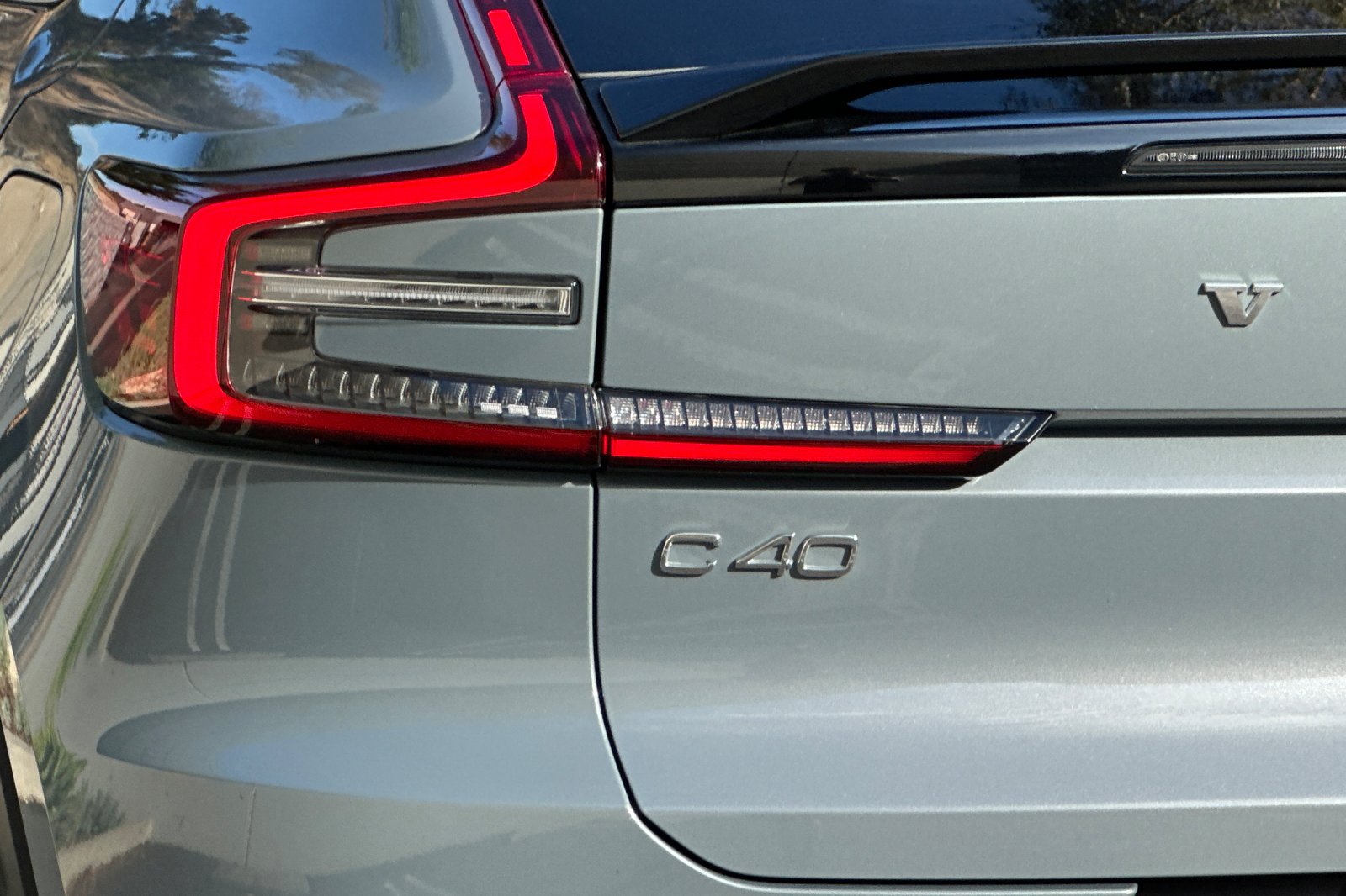 Certified 2023 Volvo C40 P8 Recharge Plus w/ Climate Package AWD/4WD image 33