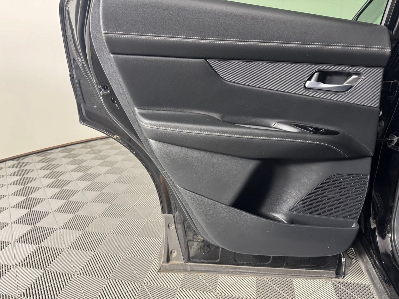 Used 2025 Nissan Murano SL AWD/4WD image 30