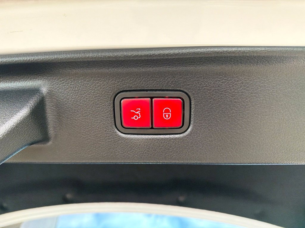 Used 2024 Mercedes-Benz Maybach S 580 4MATIC image 46
