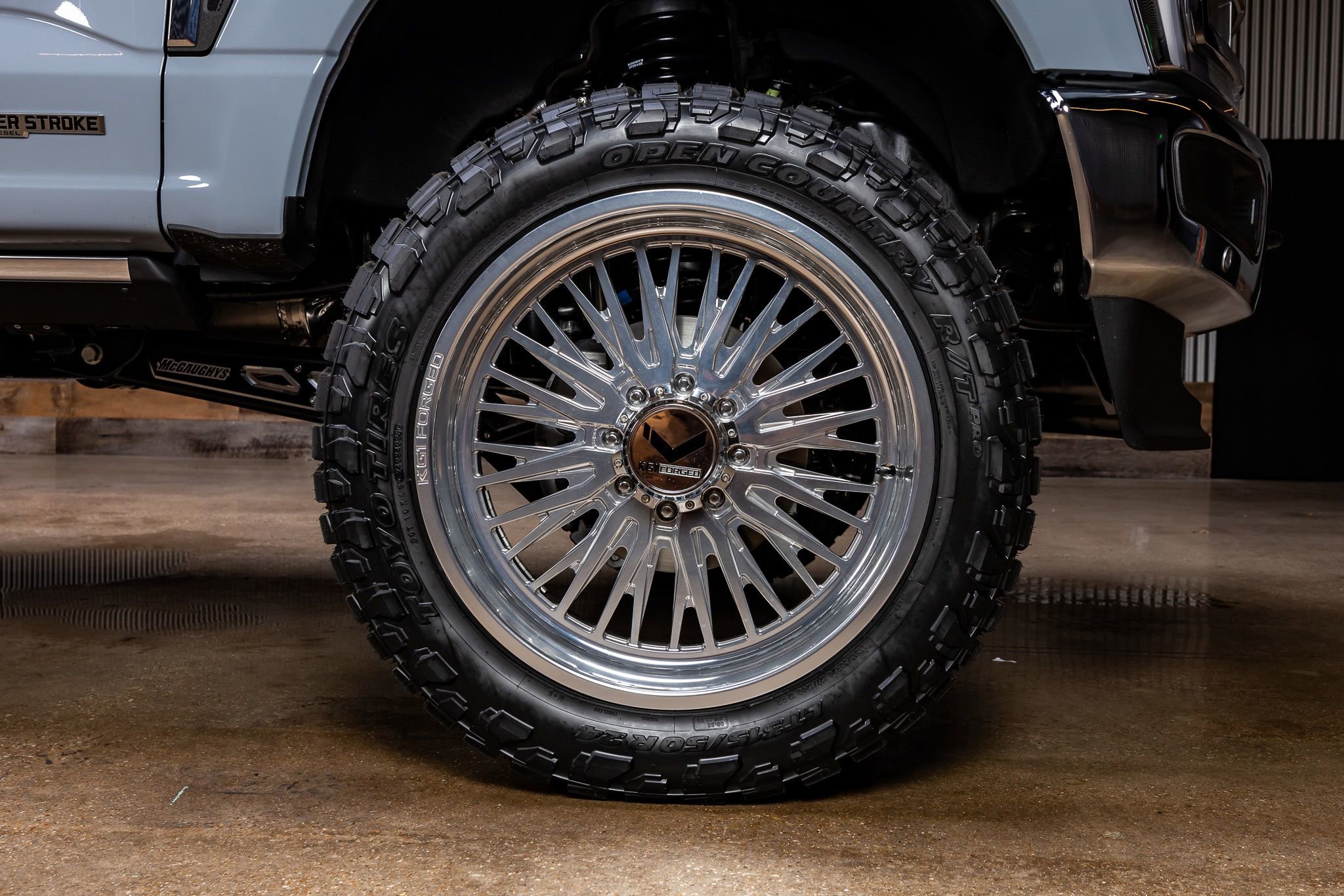 Used 2026 Ford F250 King Ranch w/ Chrome Package image 12