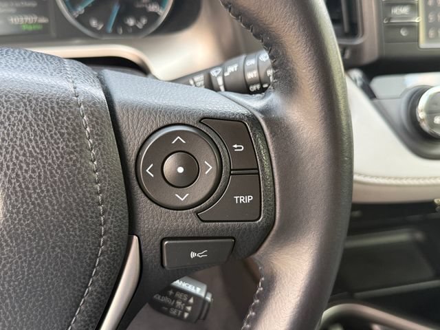 Used 2016 Toyota RAV4 XLE w/ Convenience Package AWD/4WD image 17