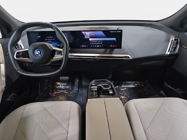 Certified 2024 BMW iX xDrive50 w/ Sport Package AWD/4WD image 9