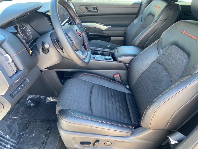 Certified 2026 Nissan Pathfinder Rock Creek AWD/4WD image 10