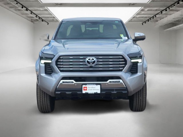Used 2024 Toyota Tacoma Limited w/ Limited Package (LT) AWD/4WD image 8