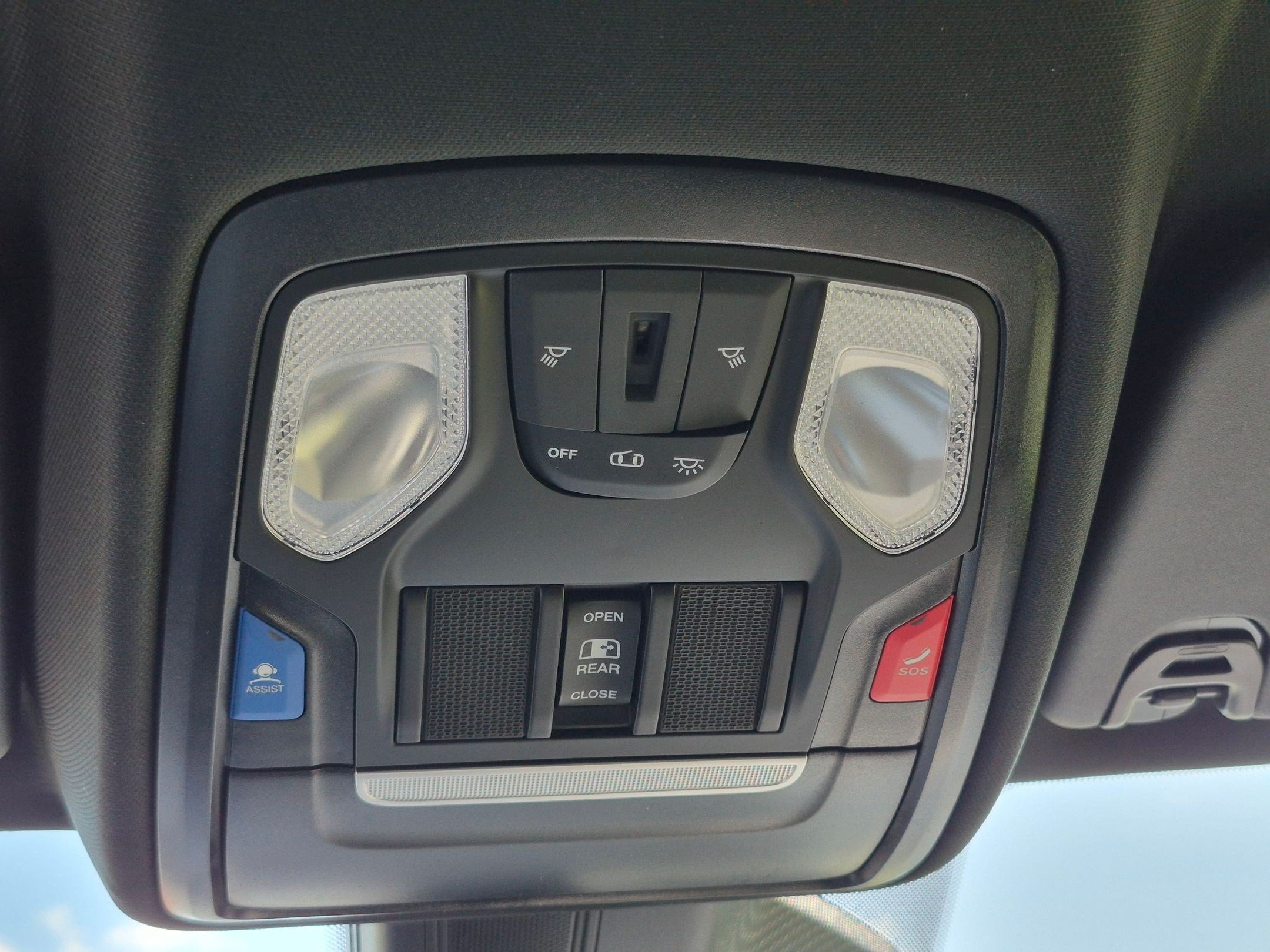 New 2026 RAM 1500 Express AWD/4WD image 12