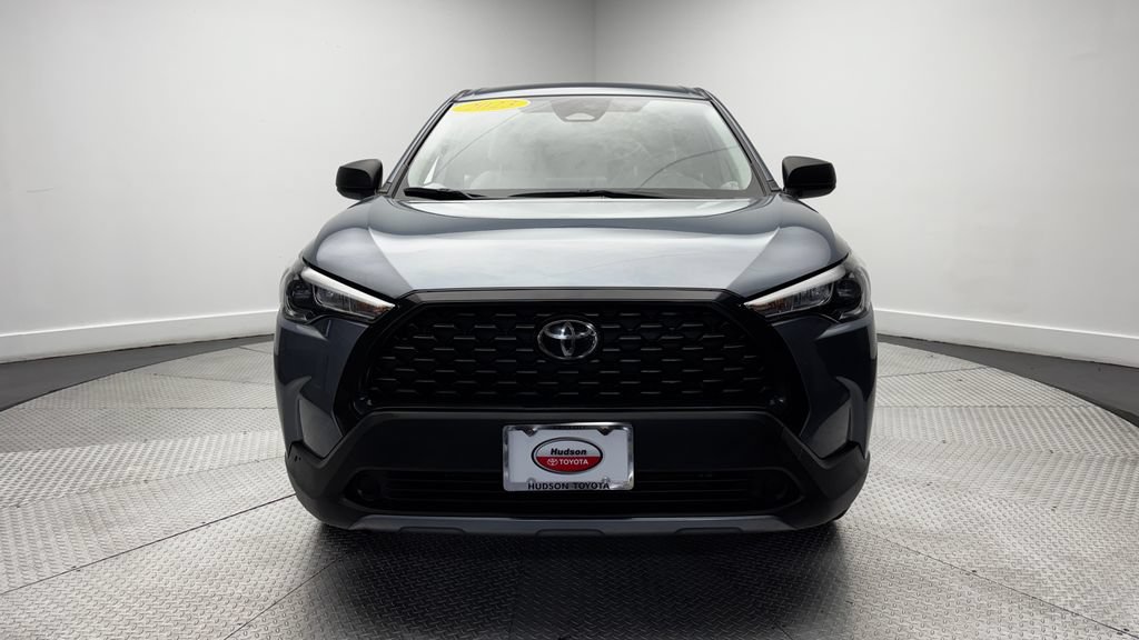 Used 2023 Toyota Corolla Cross L AWD/4WD image 41