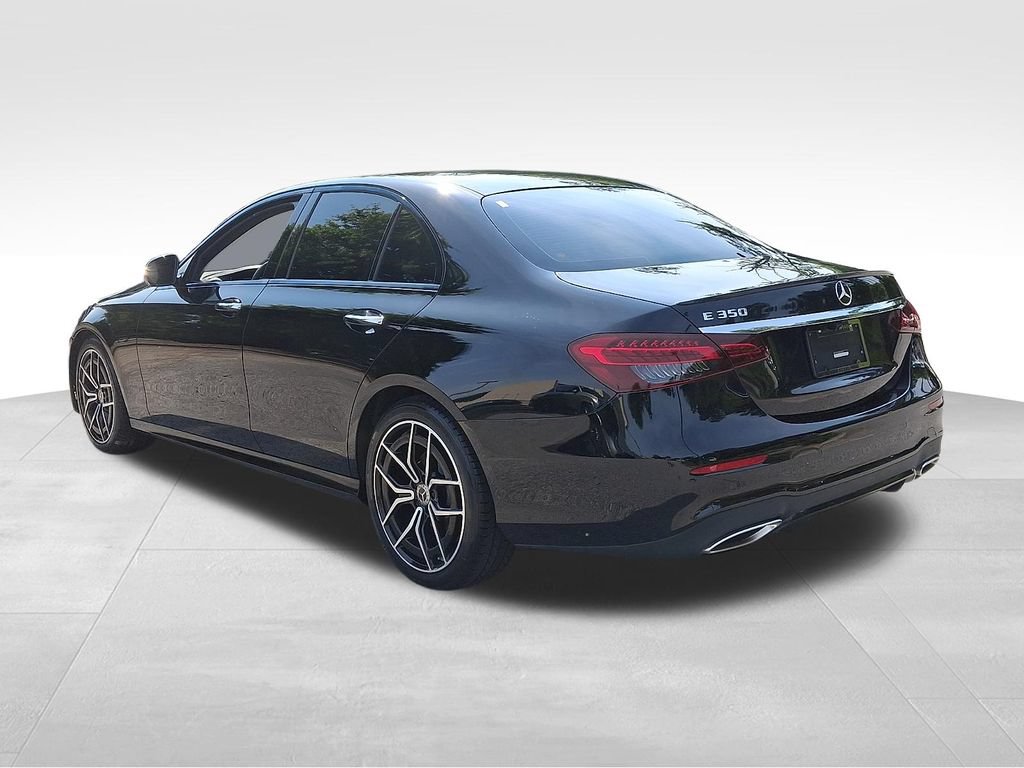 Used 2022 Mercedes-Benz E 350 Sedan w/ Driver Assistance Package image 4