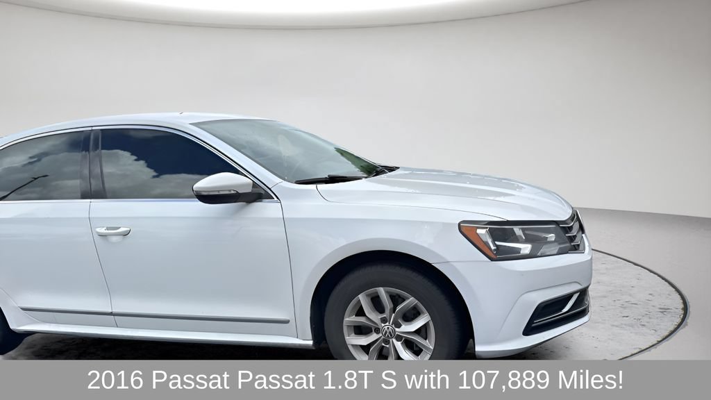 Used 2016 Volkswagen Passat 1.8T S FWD image 2