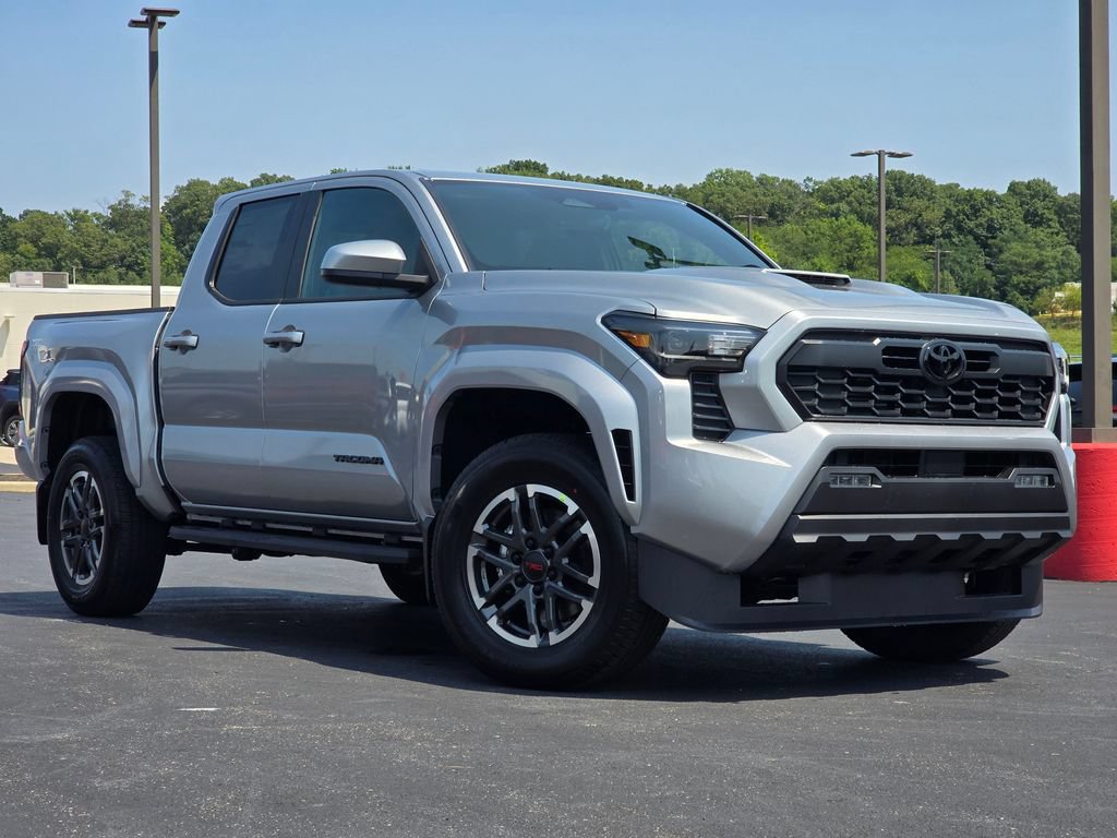 New 2026 Toyota Tacoma TRD Sport AWD/4WD image 2