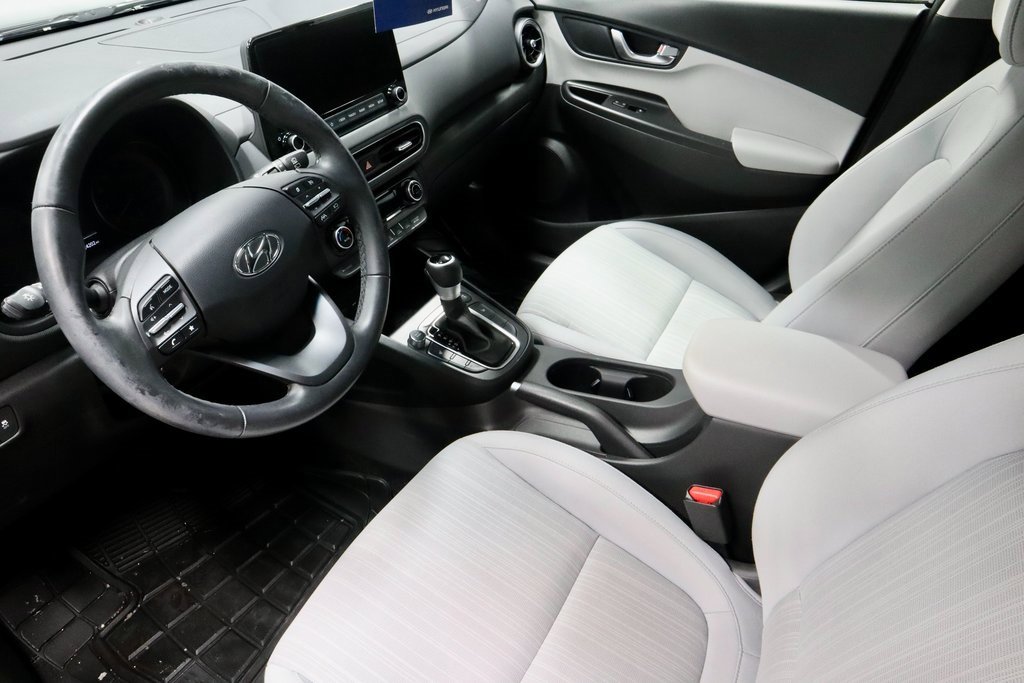 Certified 2023 Hyundai Kona SEL w/ Convenience Package image 22