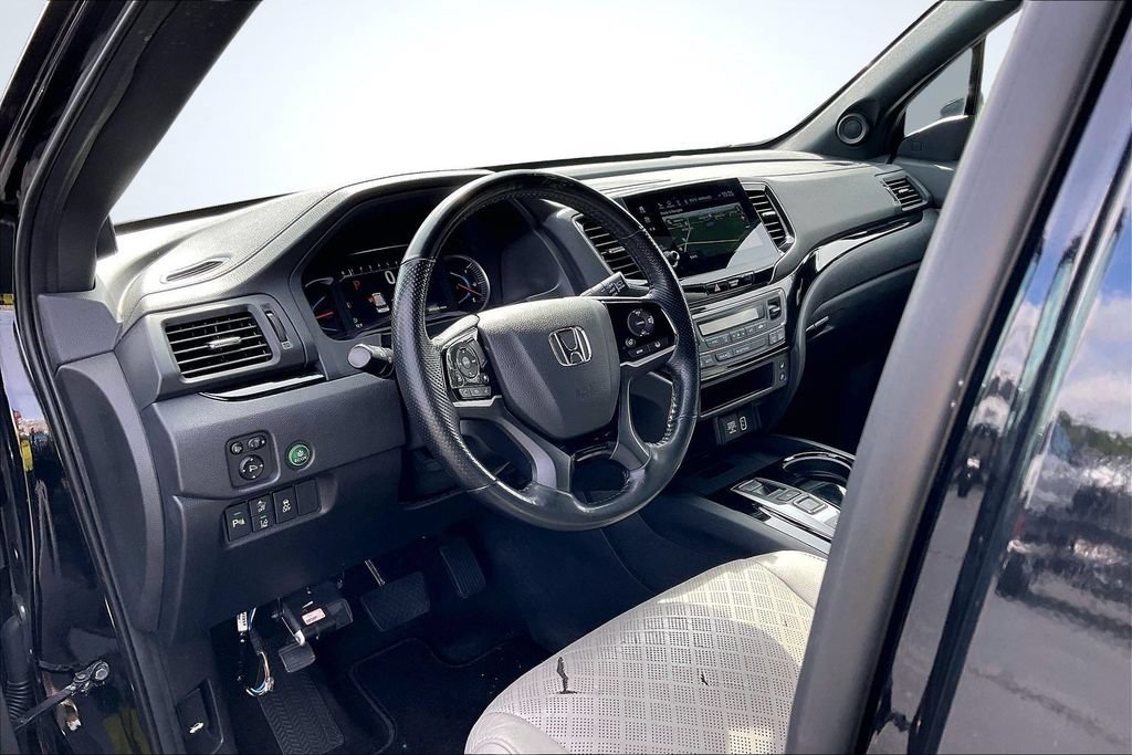 Used 2019 Honda Passport Elite image 18