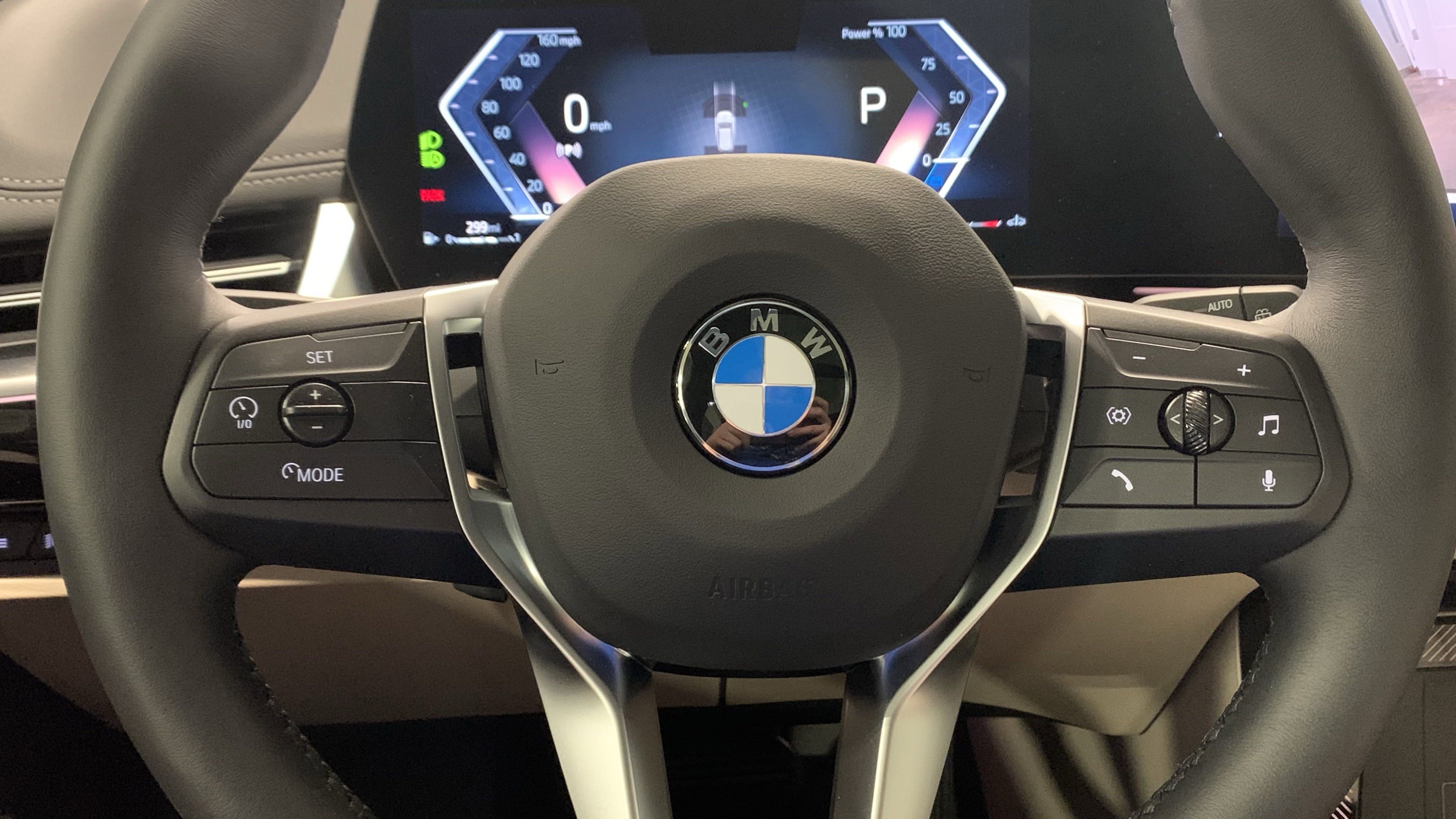 Certified 2025 BMW X1 xDrive28i w/ Convenience Package image 16