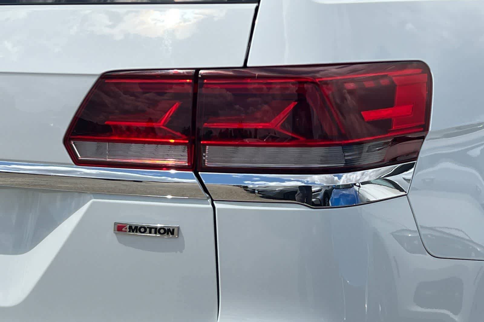 Used 2021 Volkswagen Atlas SEL Premium AWD/4WD image 36
