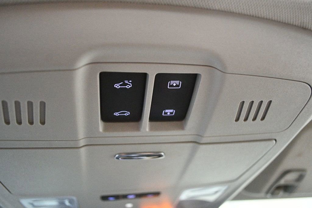 Used 2019 Buick Envision Premium w/ Driver Confidence Package image 58