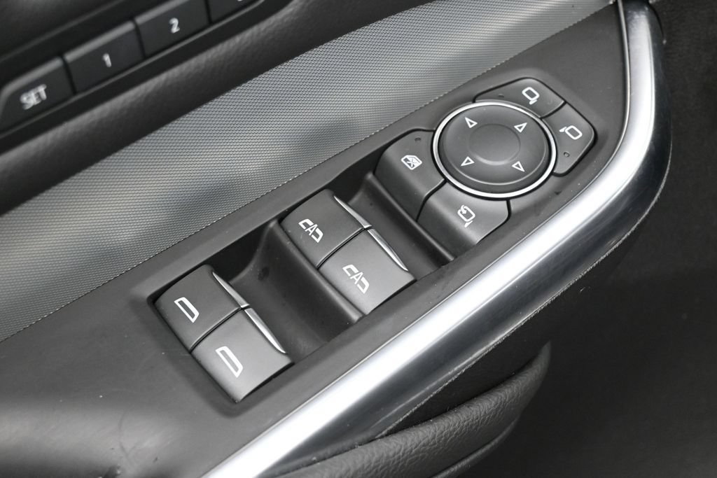 Used 2023 Cadillac XT4 Premium Luxury FWD image 14