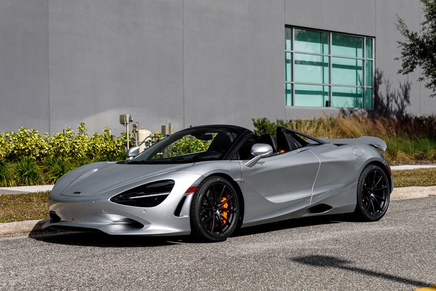 New 2026 McLaren 750S TechLux image 13