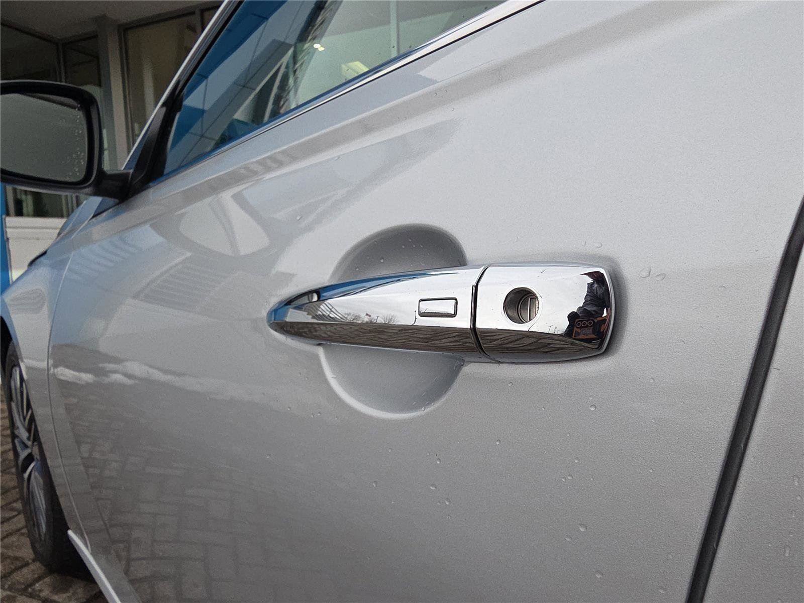 Used 2023 Nissan Altima 2.5 SV FWD image 11