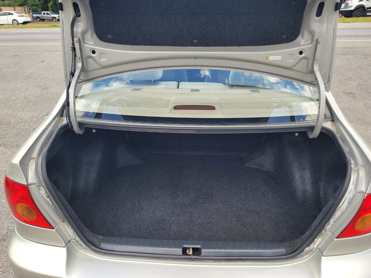 Used 2003 Toyota Corolla LE FWD image 7