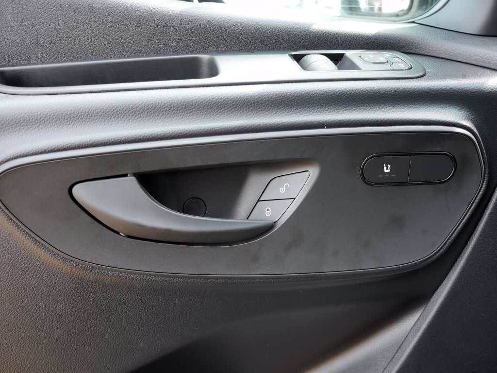 New 2026 Mercedes-Benz Sprinter 2500 image 9