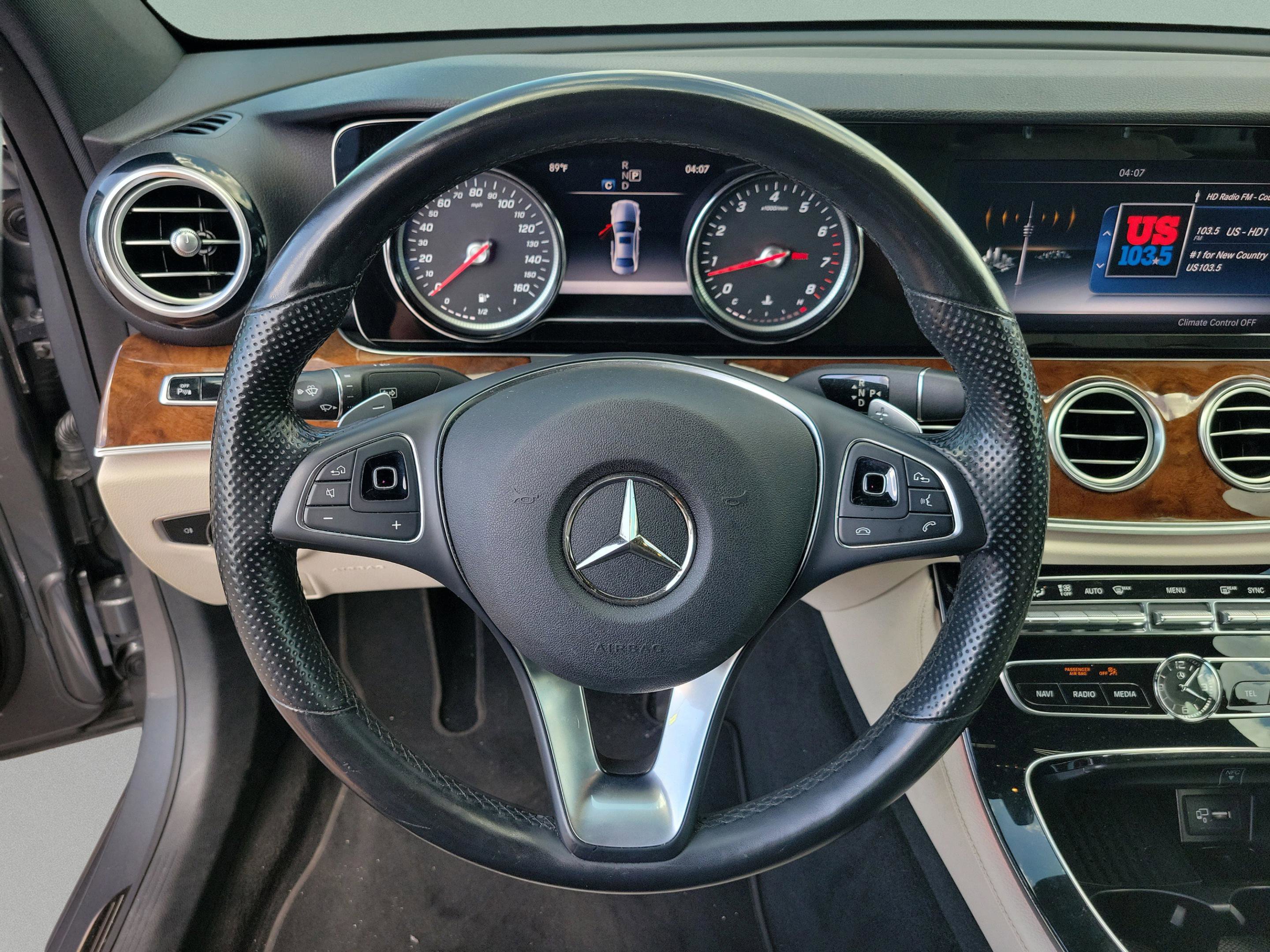 Used 2017 Mercedes-Benz E 300 4MATIC image 22