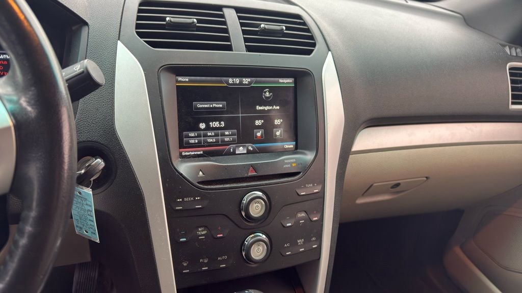 Used 2011 Ford Explorer XLT w/ 202A Rapid Spec Order Code image 13