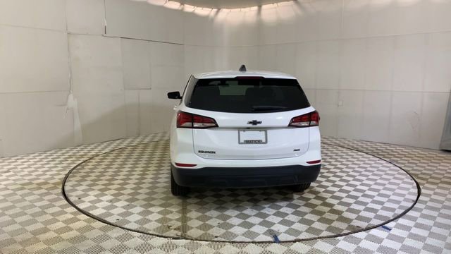 Used 2024 Chevrolet Equinox LS w/ LS Convenience Package image 7