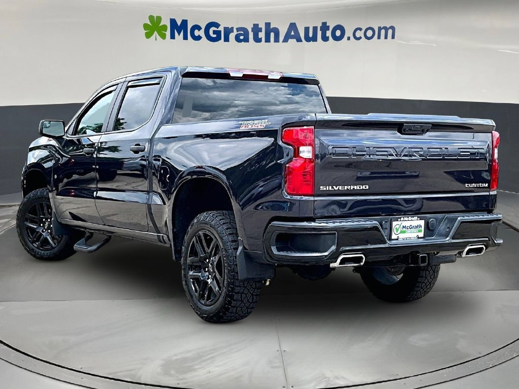 Used 2024 Chevrolet Silverado 1500 Custom Trail Boss AWD/4WD image 5