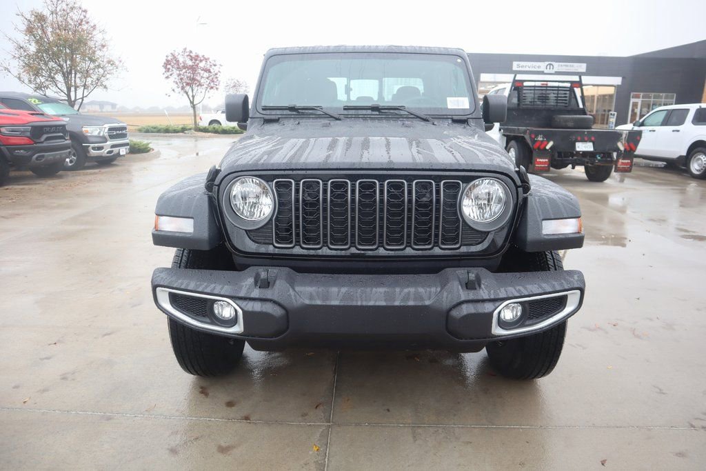 New 2026 Jeep Gladiator Sport image 8
