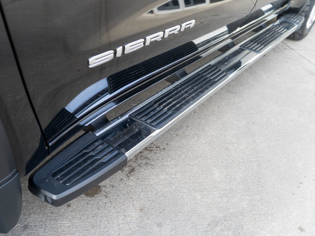 Used 2022 GMC Sierra 1500 SLT w/ SLT Premium Plus Package image 30