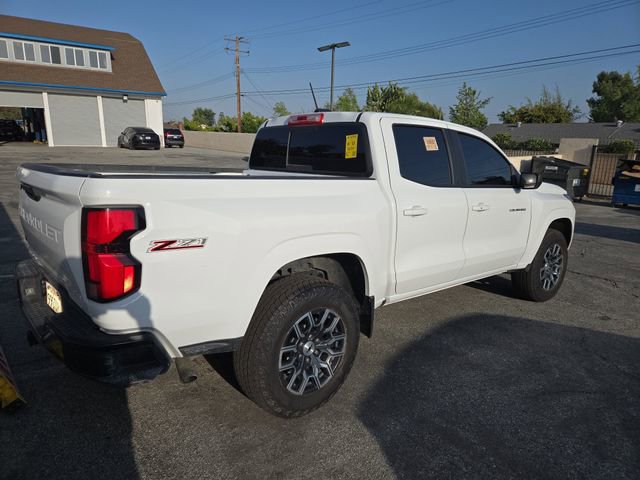 Used 2025 Chevrolet Colorado Z71 AWD/4WD image 3