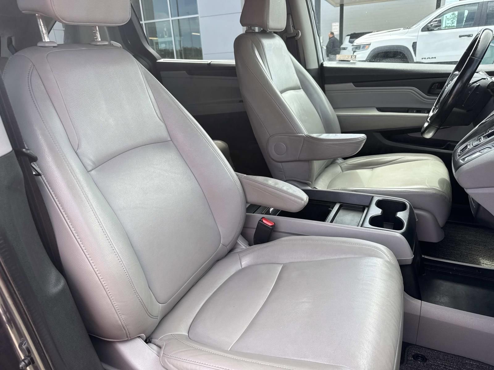 Used 2019 Honda Odyssey Touring image 12