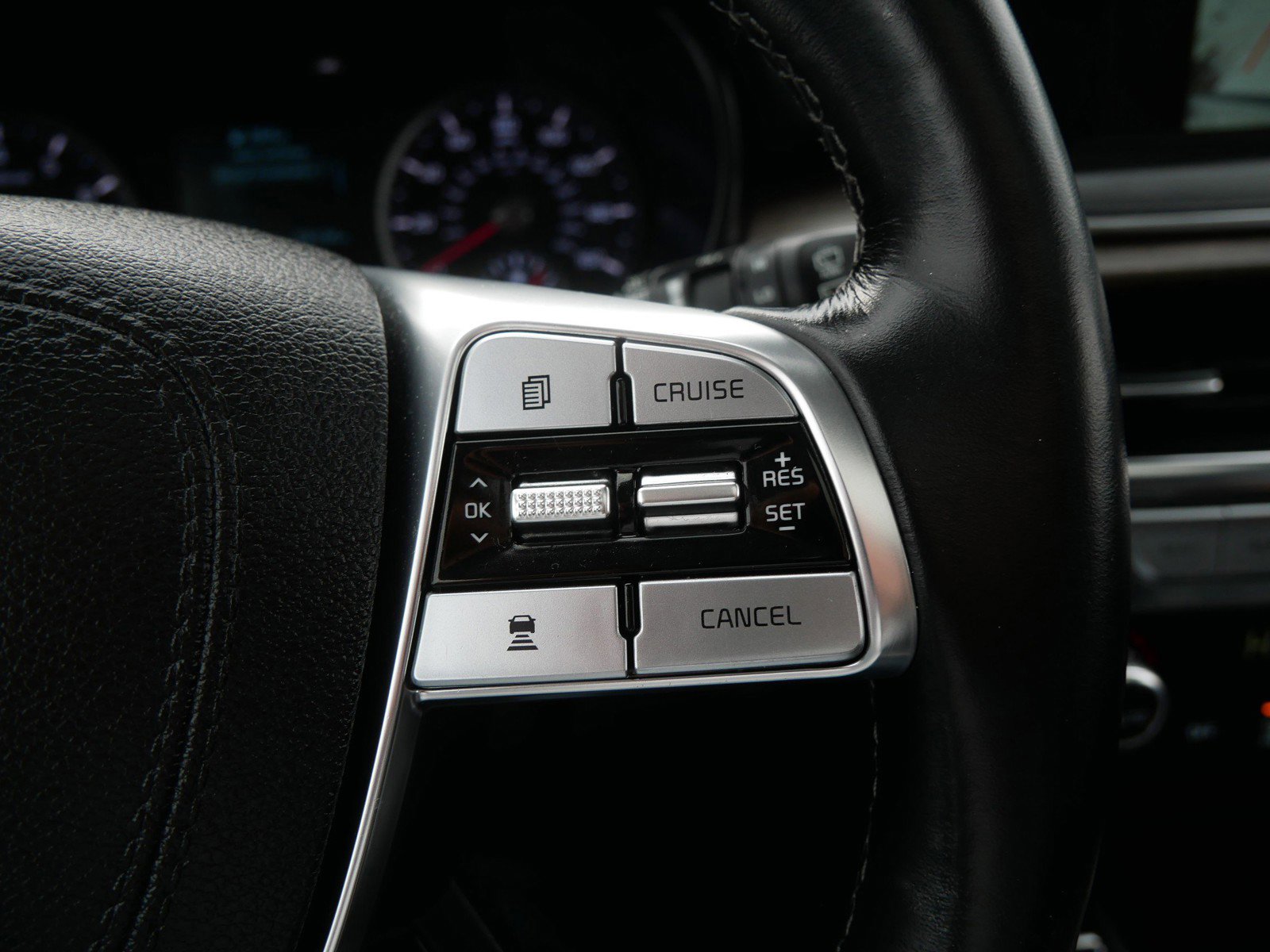 Used 2022 Kia Telluride EX w/ EX Premium Package image 26