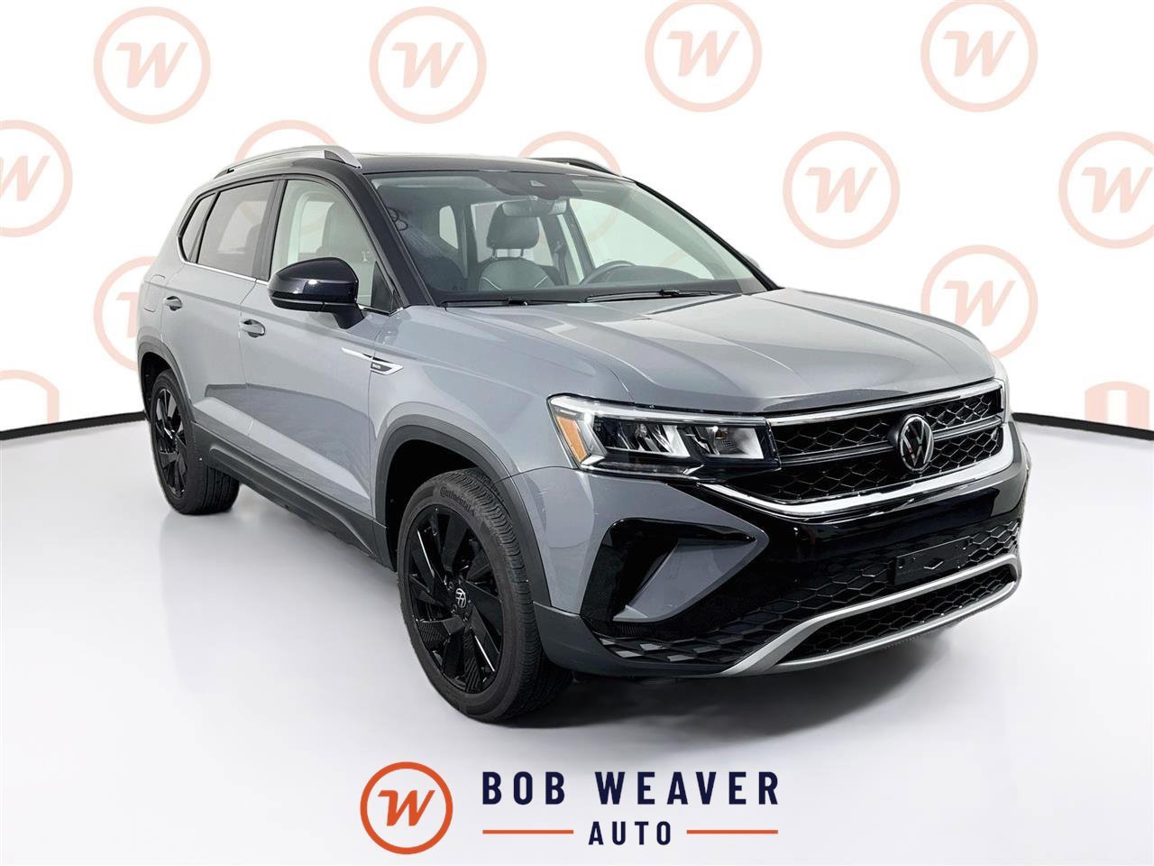 Used 2024 Volkswagen Taos SE AWD/4WD image 1