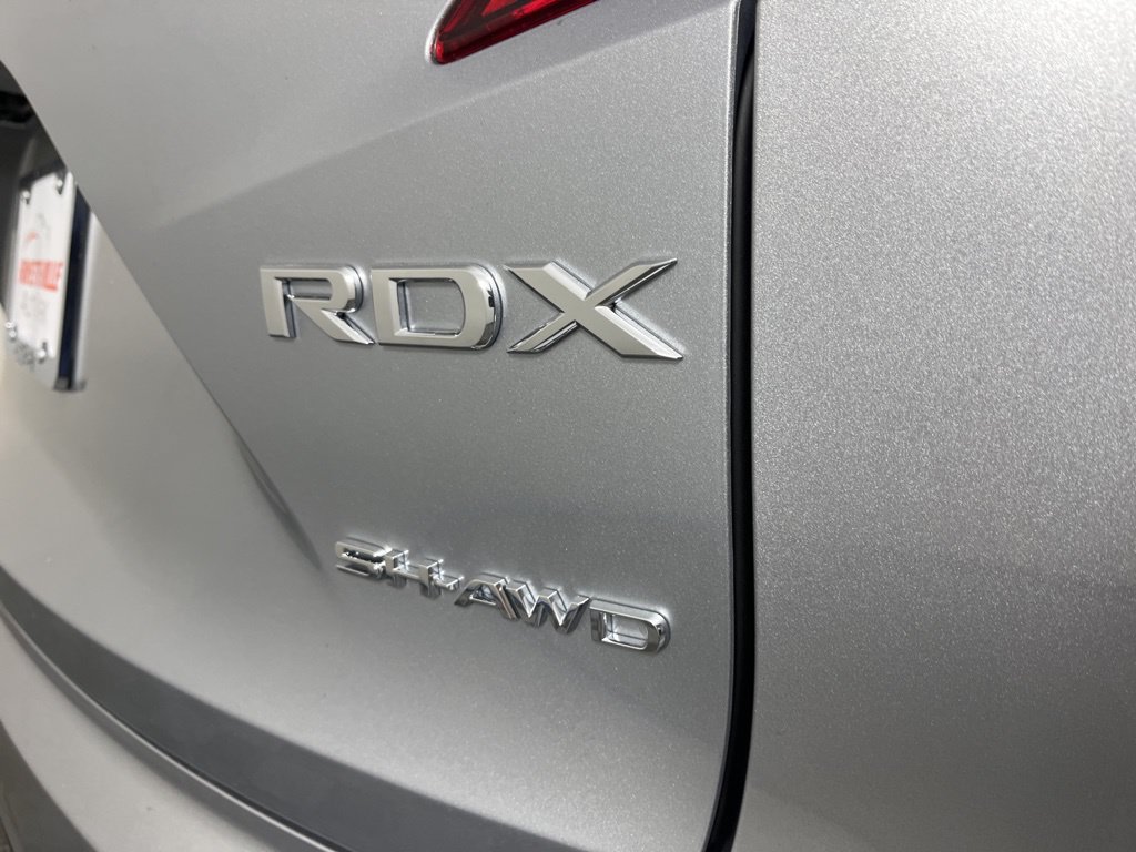 New 2026 Acura RDX SH-AWD image 5