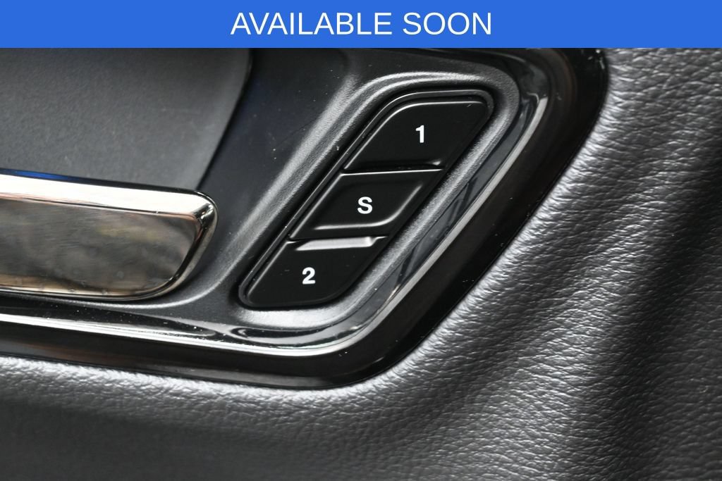Used 2025 Dodge Durango R/T AWD/4WD image 15