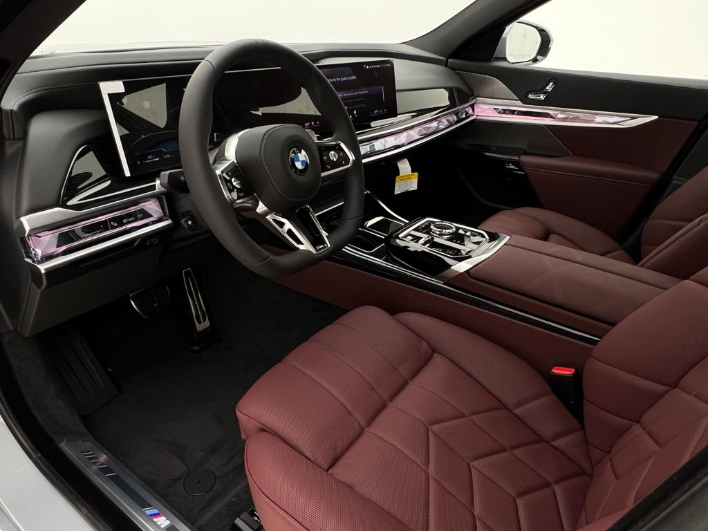 New 2026 BMW 740i xDrive w/ Premium Package image 11