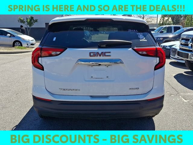 Used 2020 GMC Terrain SLE w/ Driver Convenience Package image 6