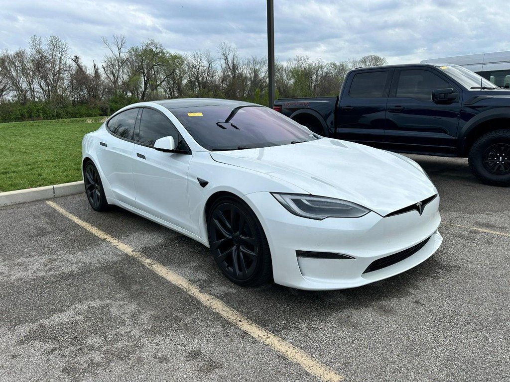 Used 2021 Tesla Model S Plaid video 3