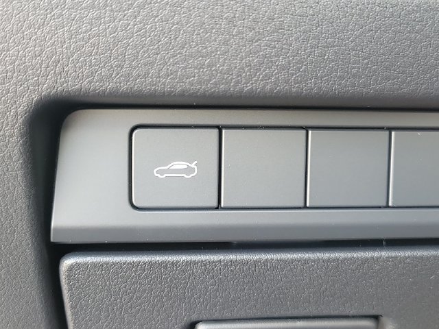 New 2026 MAZDA MAZDA3 s Sport FWD image 18
