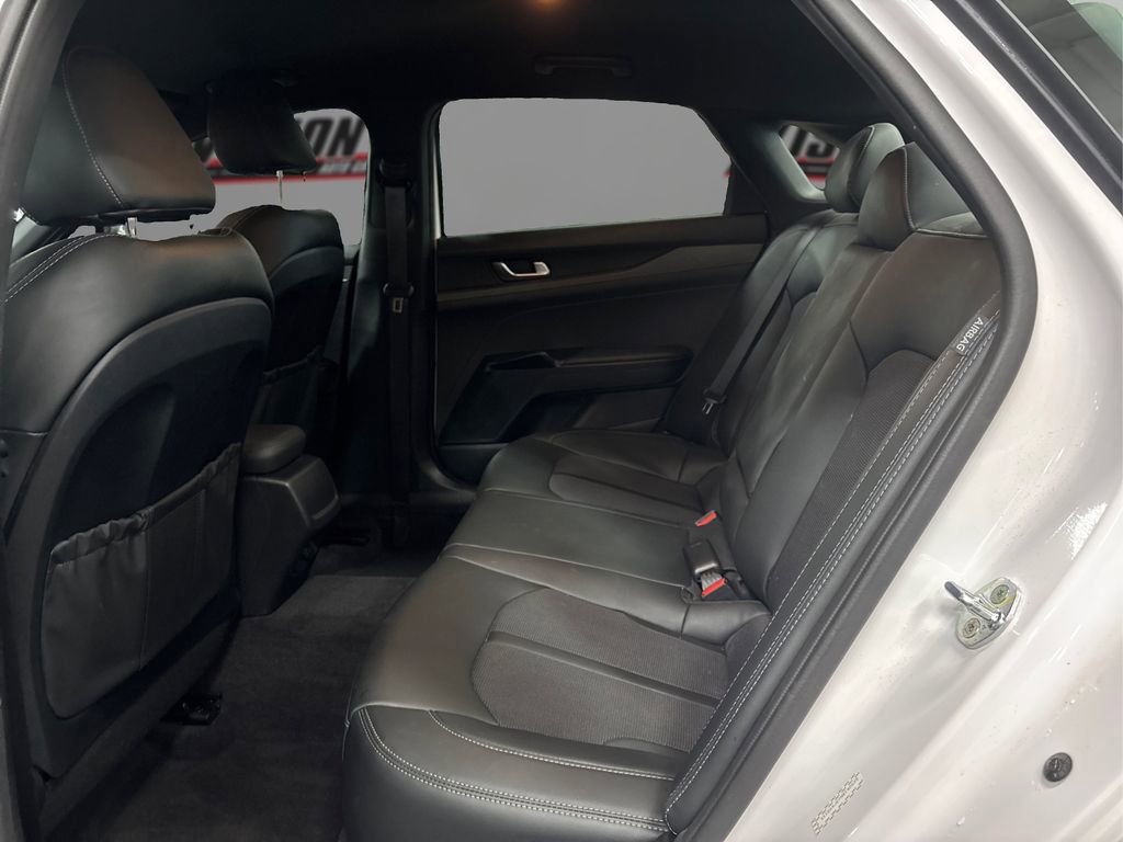 Used 2022 Kia K5 GT-Line image 10